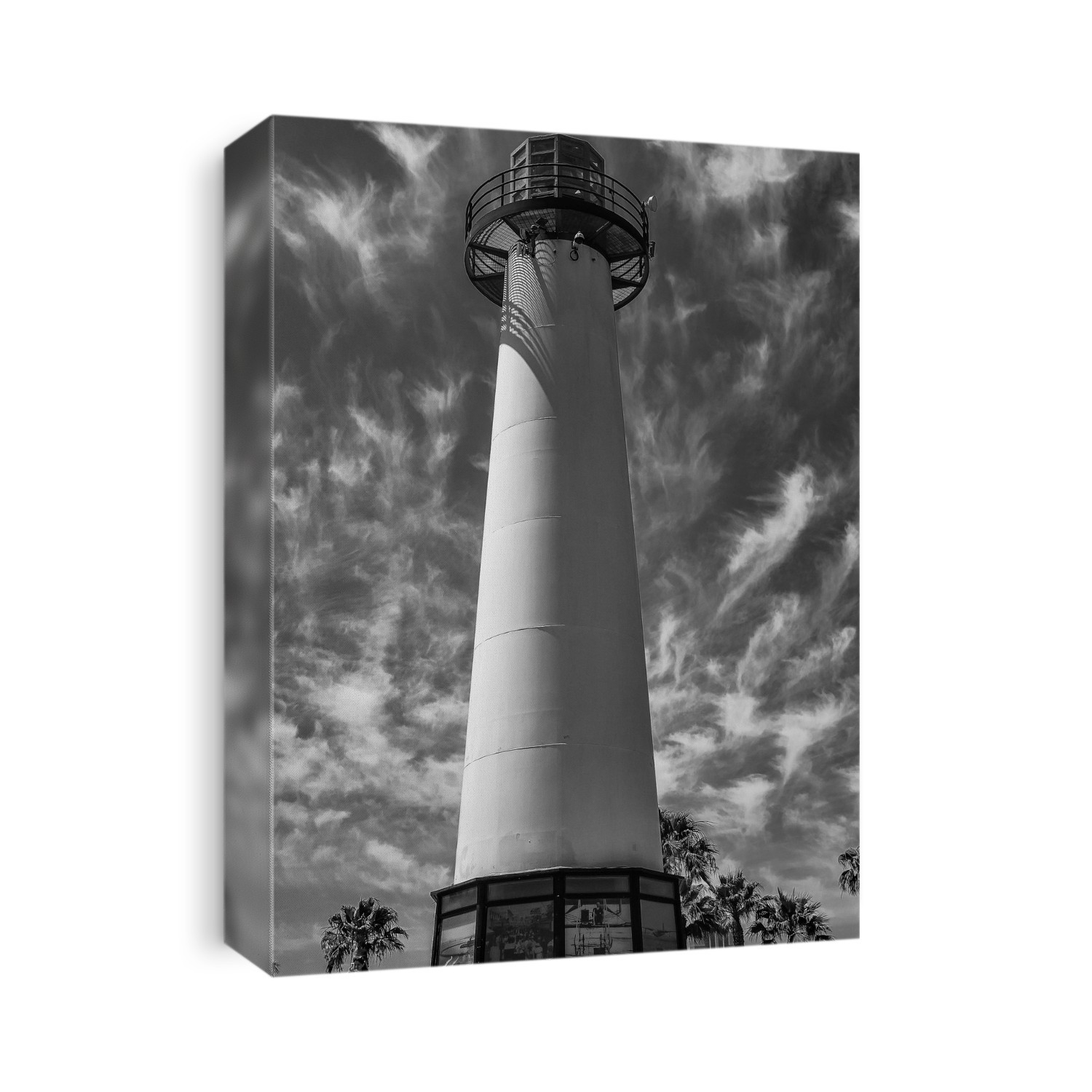 Black and white image of a lighthouse in Long Beach, California