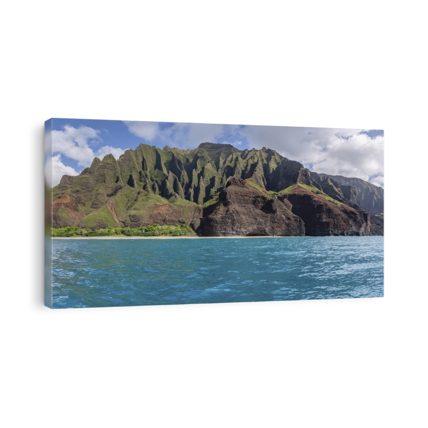 Na Pali Coast with ancient, natural rock formations and the turquoise water of the Pacific Ocean; Kauai, Hawaii, United States of America