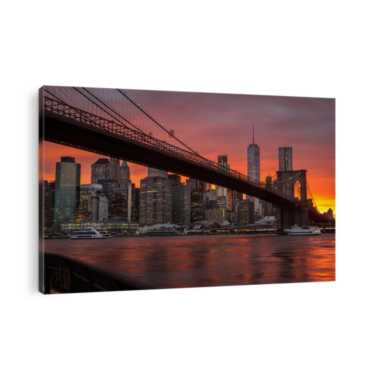 Night view on Brooklyn Bridge and Lower Manhattan with Easter River
