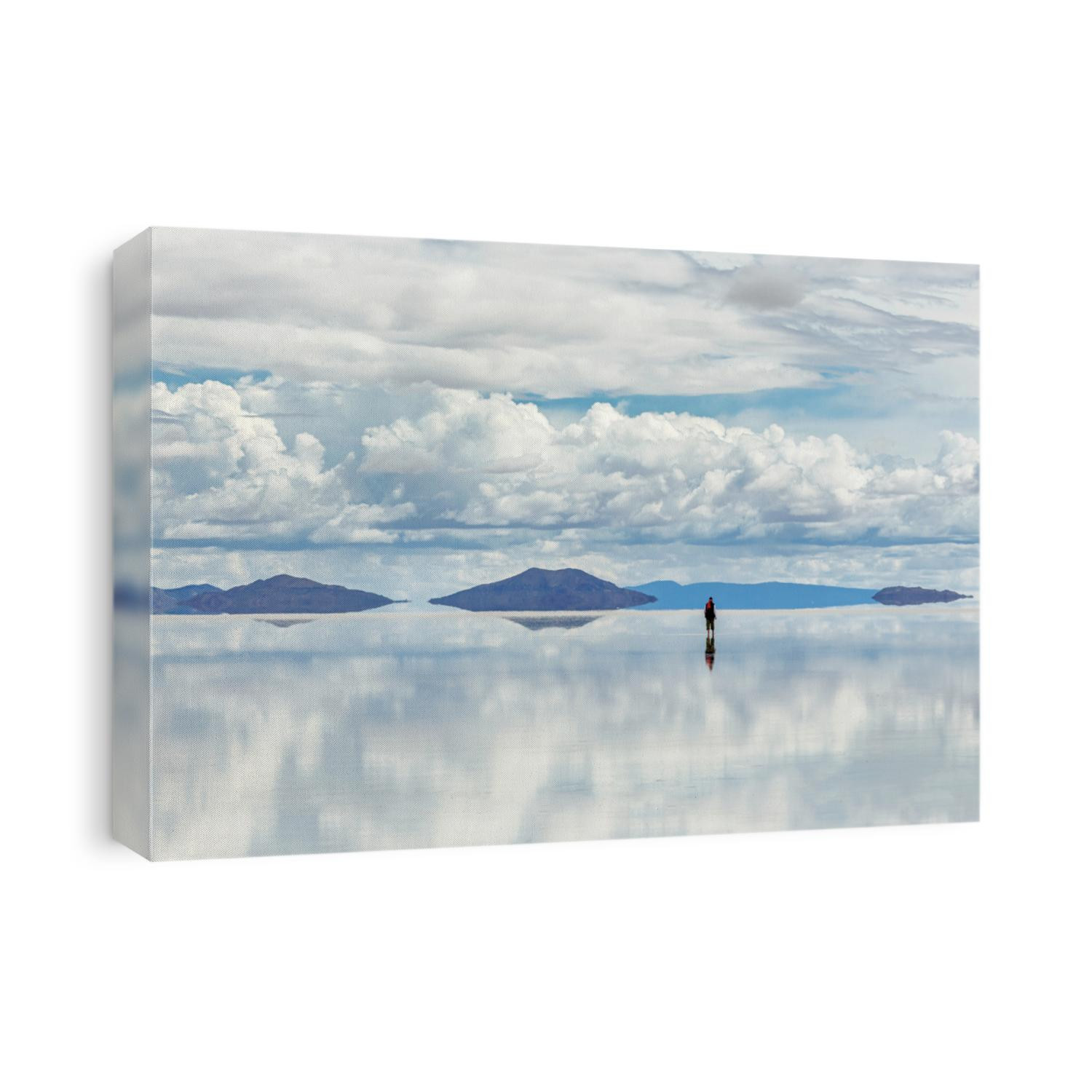 Salar de Uyuni is largest salt flat in the World (UNESCO World Heritage Site) - Altiplano, Bolivia, South America